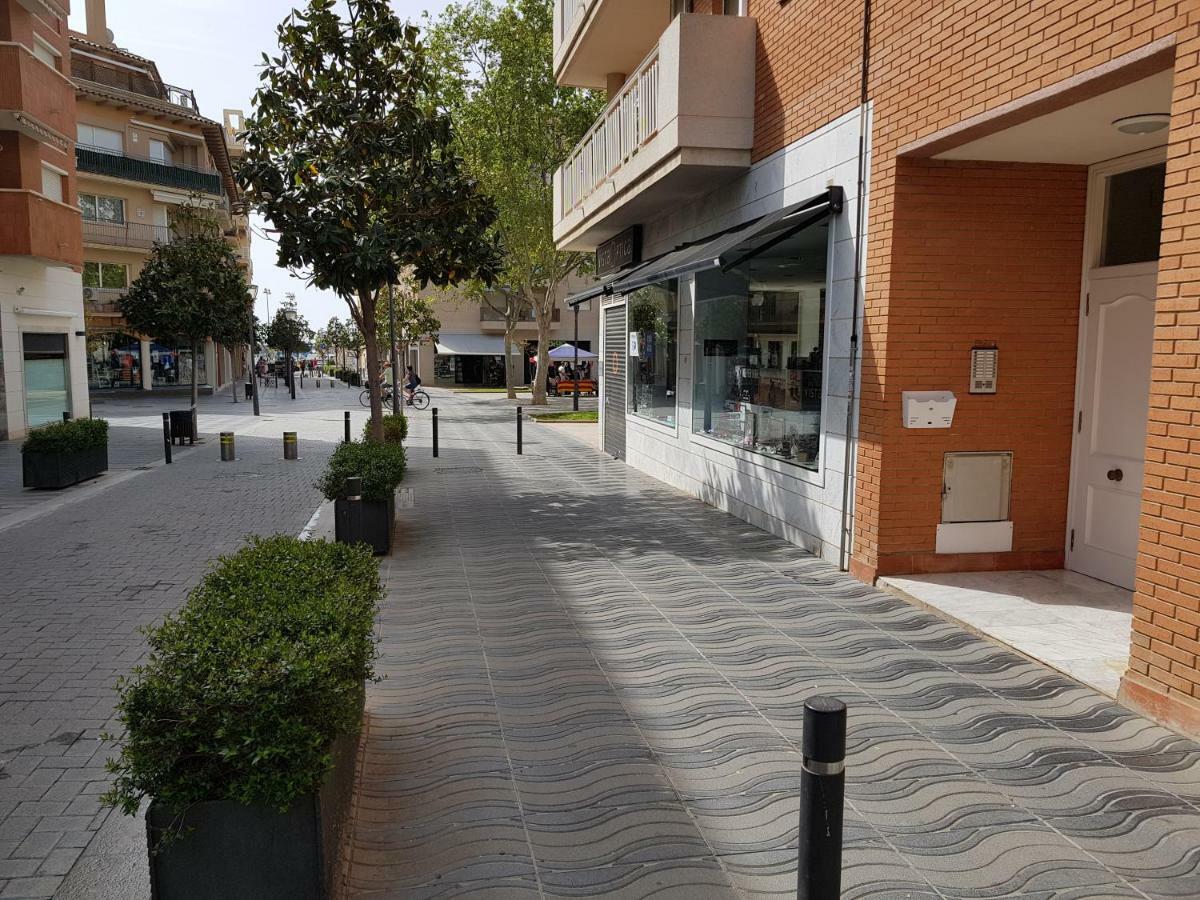 El Pescador Park Cozy Apartment كامبريلس المظهر الخارجي الصورة